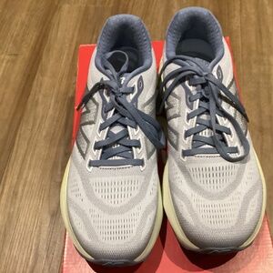 New Balance Fresh Foam X 880v15 Size 10 Running Grey BNIB